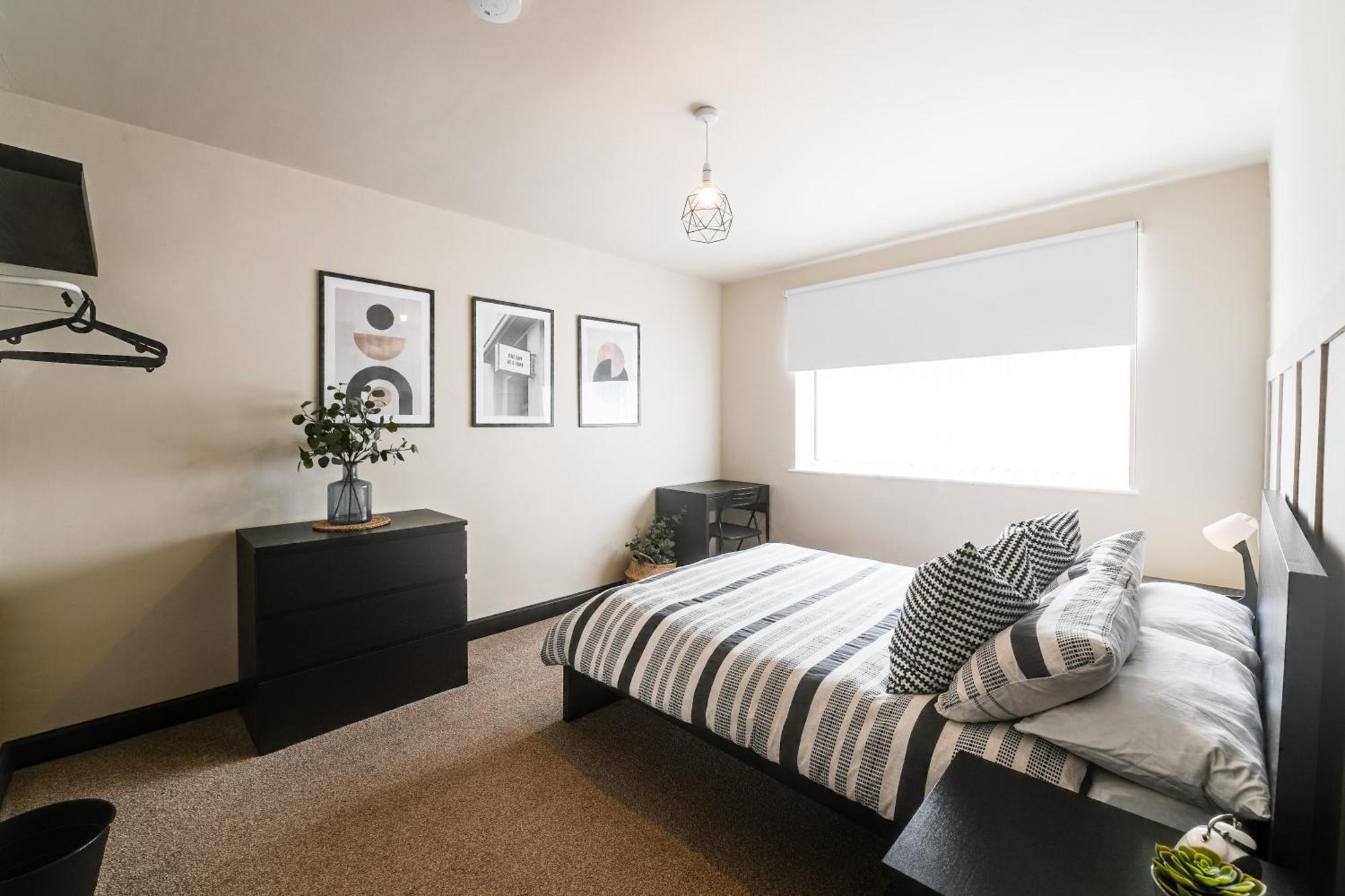 Poppy'S Place - Manningham Road 利物浦 外观 照片